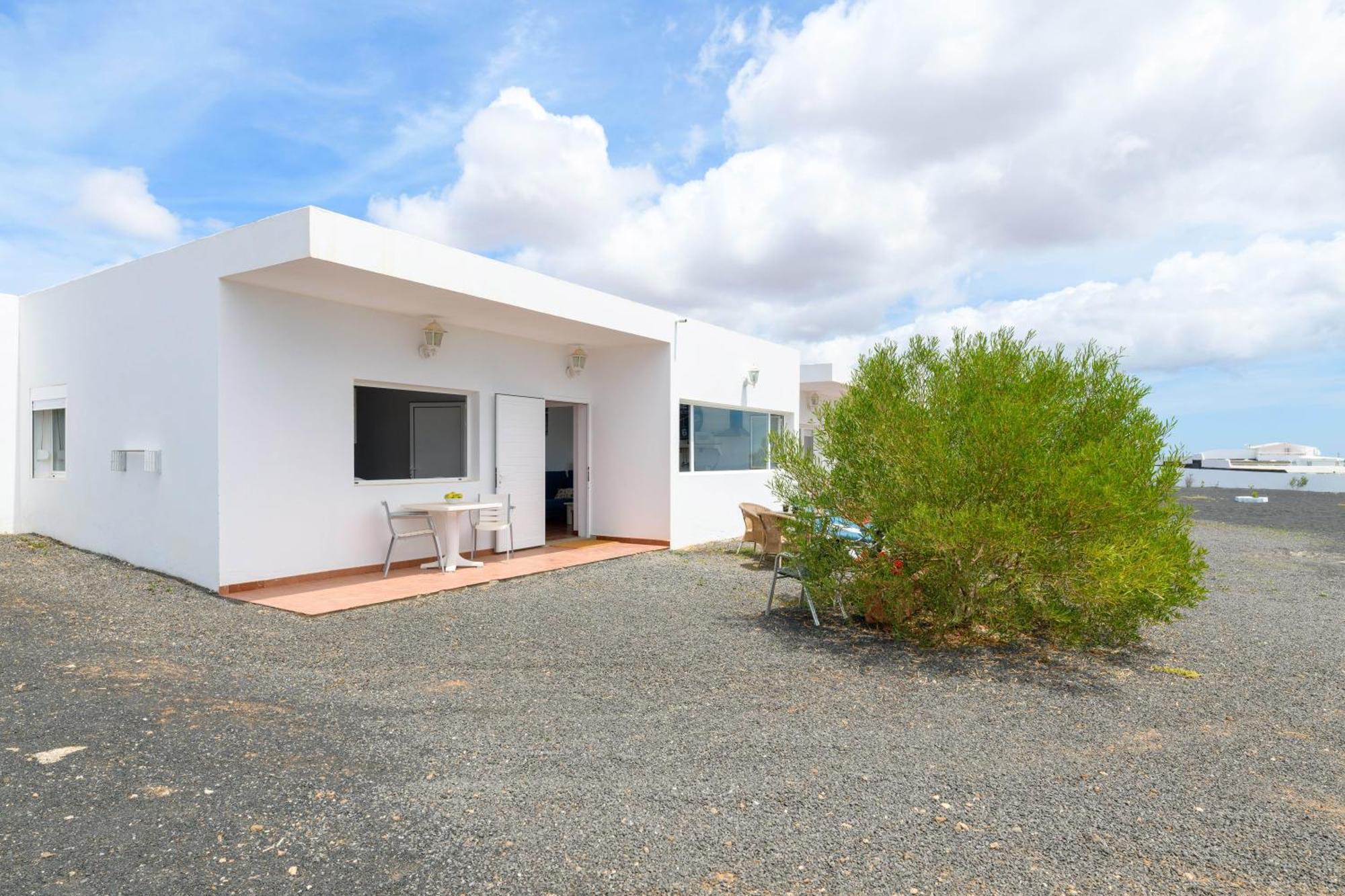 Finca La Calera Lanzarote Apartamentos Y Villas Vista Mar Guime Bagian luar foto